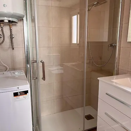 Frente Al Mar En Con Parking 4 Personas *