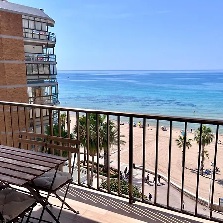 Apartamento Frente Al Mar En Con Parking 4 Personas *