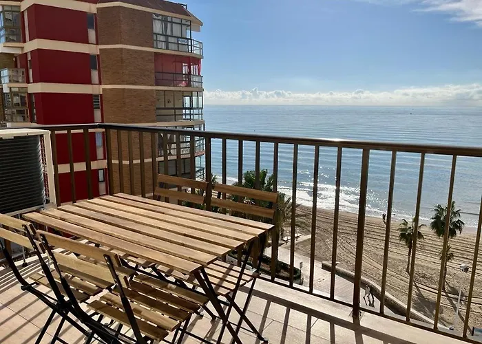 Frente Al Mar En Con Parking 4 Personas 아파트 칼페