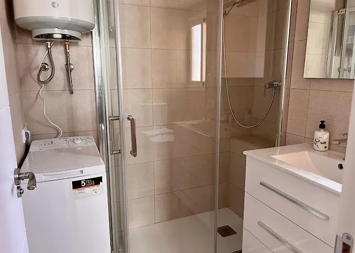 Frente Al Mar En Con Parking 4 Personas *