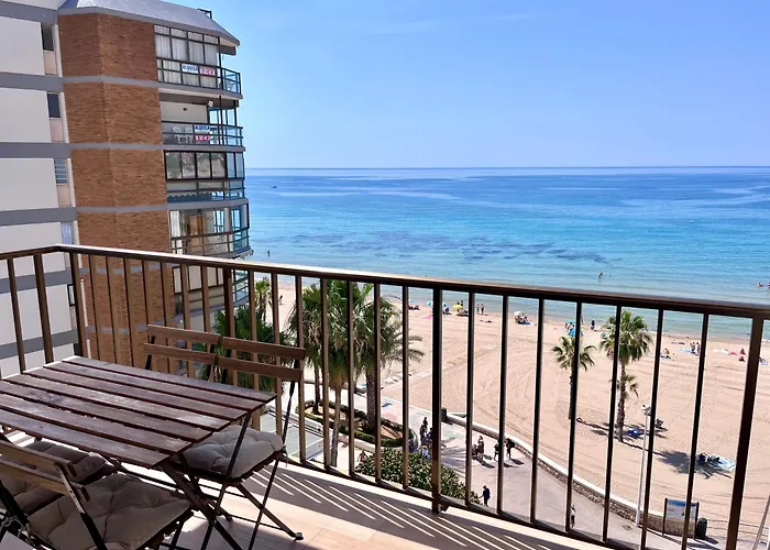 아파트 Frente Al Mar En Con Parking 4 Personas *