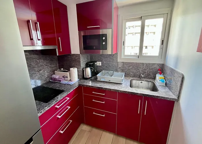 Frente Al Mar En Con Parking 4 Personas Apartment