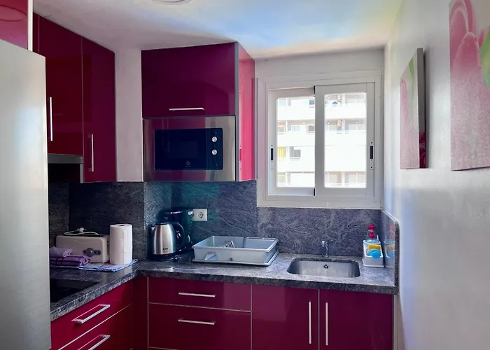 Frente Al Mar En Con Parking 4 Personas Apartment