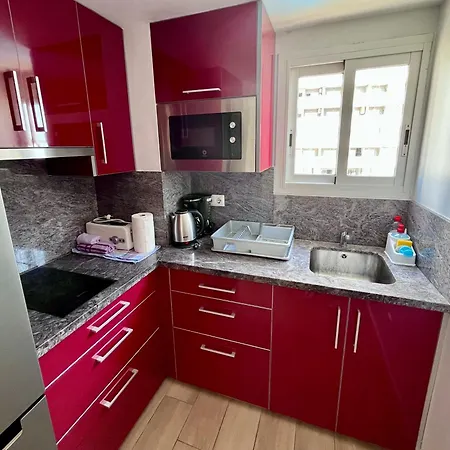 Frente Al Mar En Con Parking 4 Personas Appartement