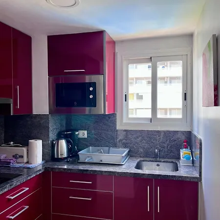 Frente Al Mar En Con Parking 4 Personas Appartement