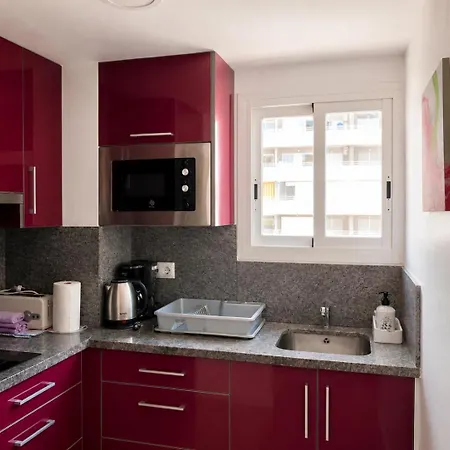 Frente Al Mar En Con Parking 4 Personas Διαμέρισμα *